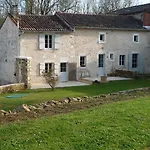 Prázdninový dům Le Logis De Misere